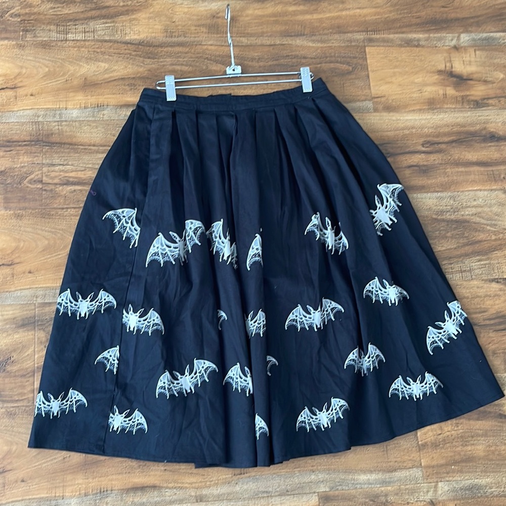 Royal Monk Bat skirt.